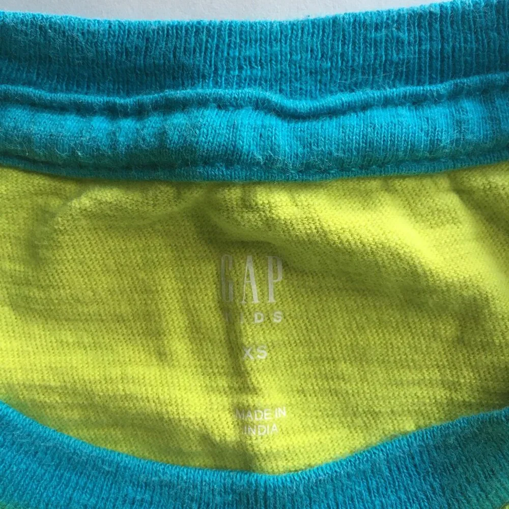 Gap bright stripe tee XS 4-5